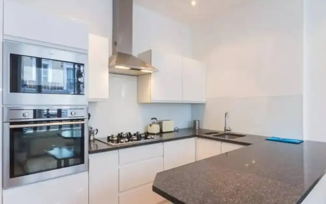 Modern Notting Hill 2 Bedroom Flat