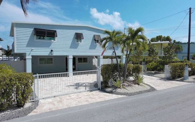 Treasure Harbor Hideaway