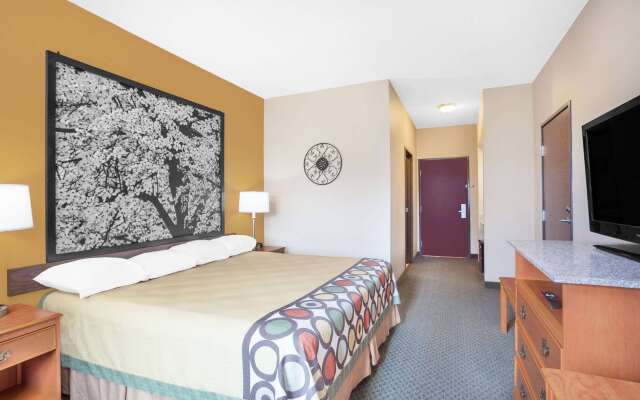 Super 8 by Wyndham Central City