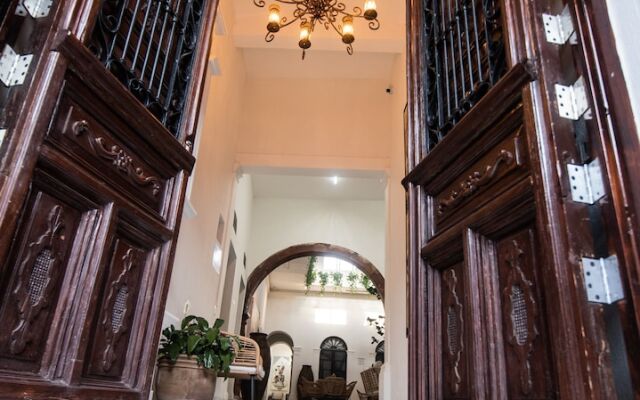 Hotel Via Real