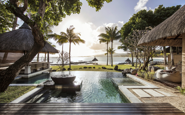 Shanti Maurice Resort & Spa