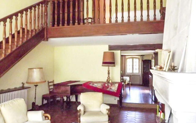 Apartment With one Bedroom in Saint-rémy-de-provence, With Pool Access