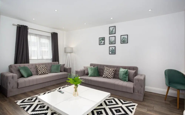 Hamlet Mews by Sorted Stay