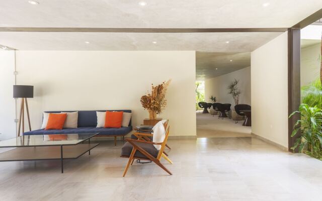 Luxury and Family condo in La Veleta