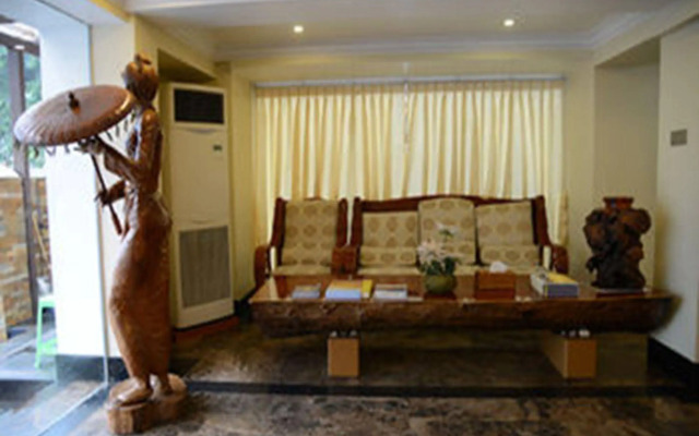 Hotel War Dan