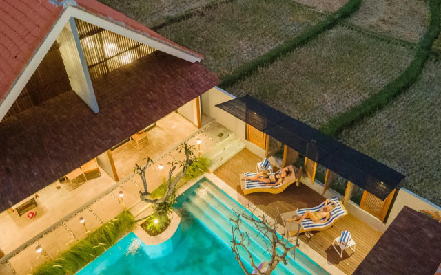 Amolas Canggu Villa Balinese Muralism