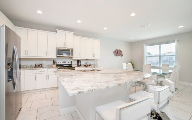 Burma Villa Reunion 3