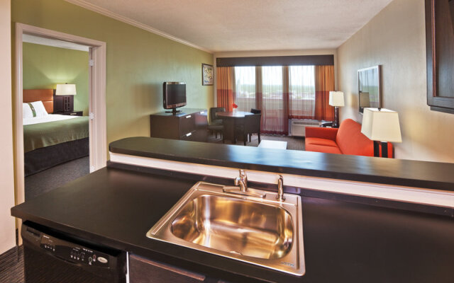 Holiday Inn - Tulsa City Center, an IHG Hotel