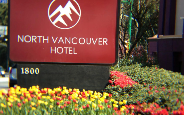North Vancouver Hotel