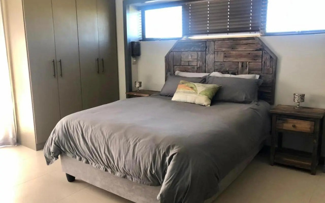 Steenbokkie Holiday Home