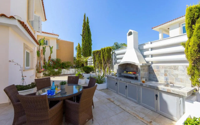 Protaras Sunrise Zen Seafront Villa