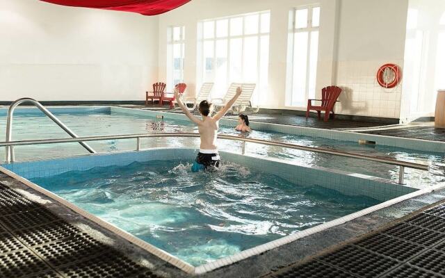 Oak Island Resort & Conference Centre