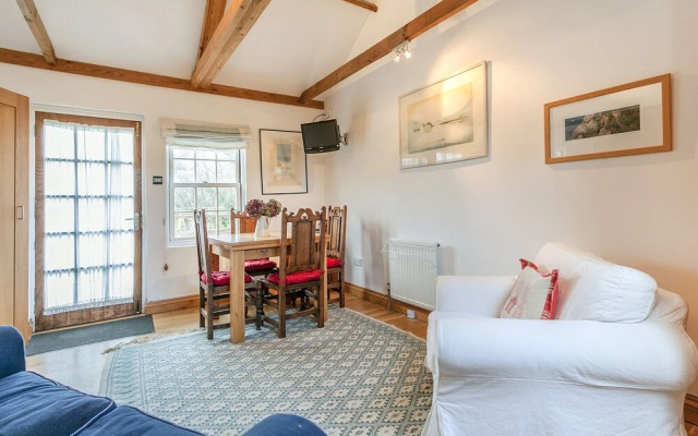 Wisteria Suite