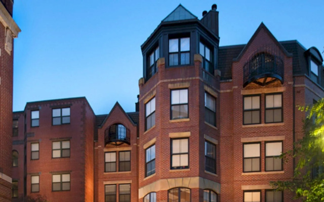 Global Luxury Suites at Back Bay