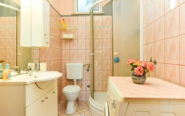 Holiday House Anica 1313