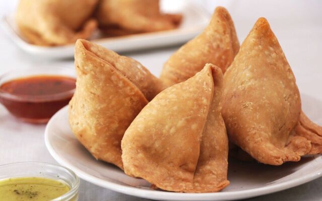 Oyo Flagship 24107 Church House