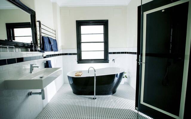 The Commercial Boutique Hotel