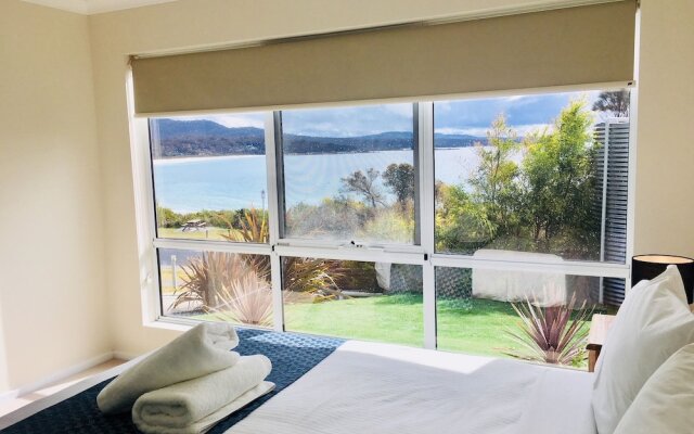 Balmoral Apartment Binalong Bay