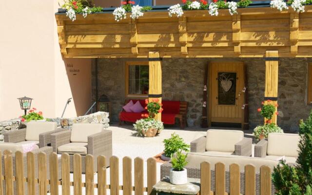 Pension Dorfplatzl