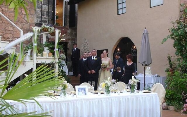 The Historic Hotel Leger