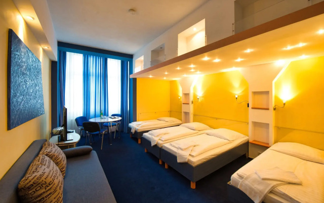 Art Hotel Charlottenburger Hof