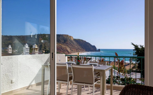 Casa Rujo - Waterside Village House