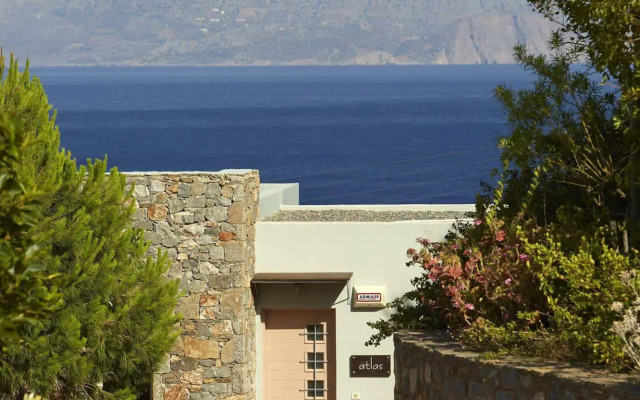 Pleiades Luxurious Villas