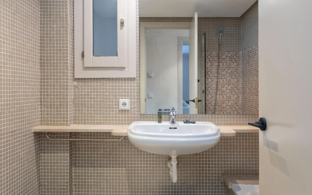 Flateli Apartamento Pou Rodo 3