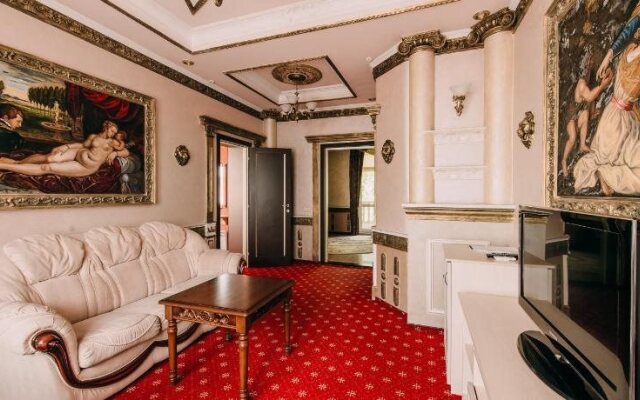 Urartu Hotel