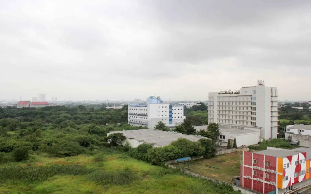 Cozy And Spacious Studio At The Enviro Apartment
