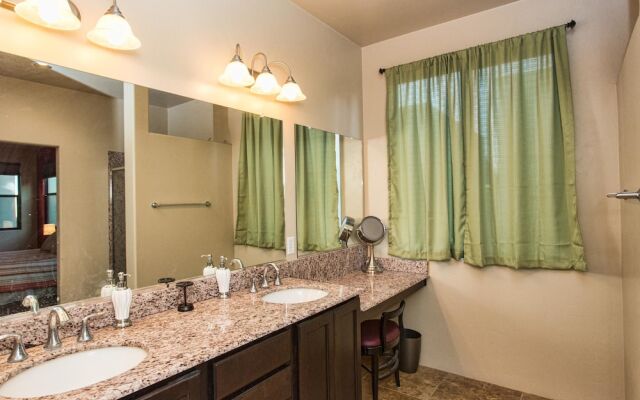 Heart of Tucson By Signature Vacation Rentals