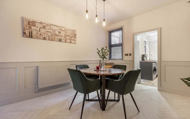 Host Stay Barton Road Retreat