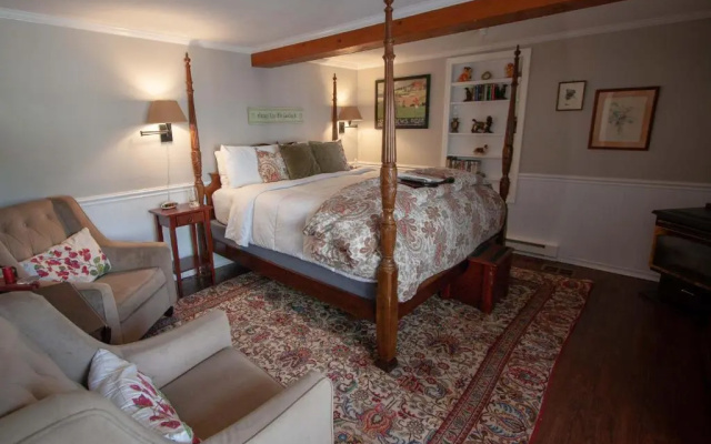 Phineas Swann Inn & Spa
