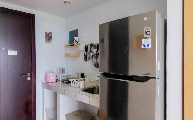 Homey Studio Room At Casa De Parco Apartment By Travelio