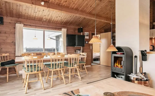 6 Person Holiday Home in Hirtshals