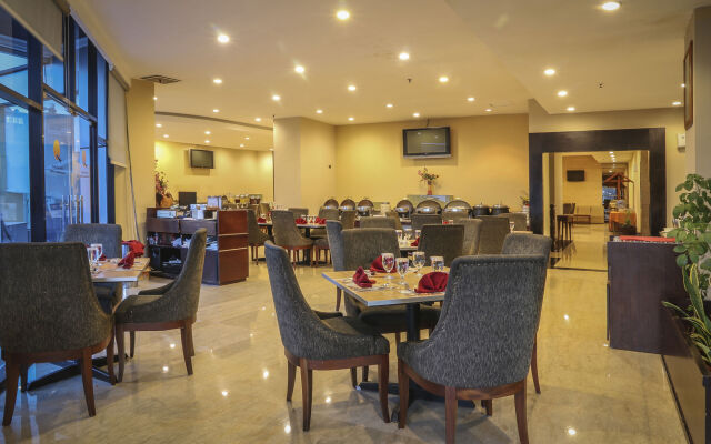 Almadera Hotel Makassar
