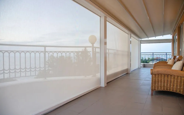 FM Deluxe 2-BDR Apartment with Pool & Sea View in Sun Resort