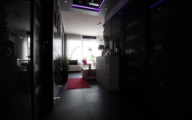 Rainbow Apartments 2