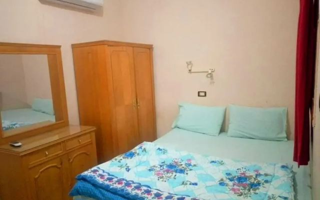 Golden Star Hotel
