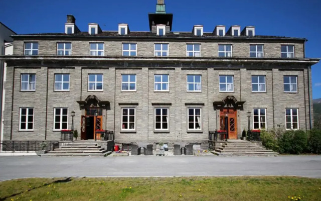 Oppdal Turisthotell