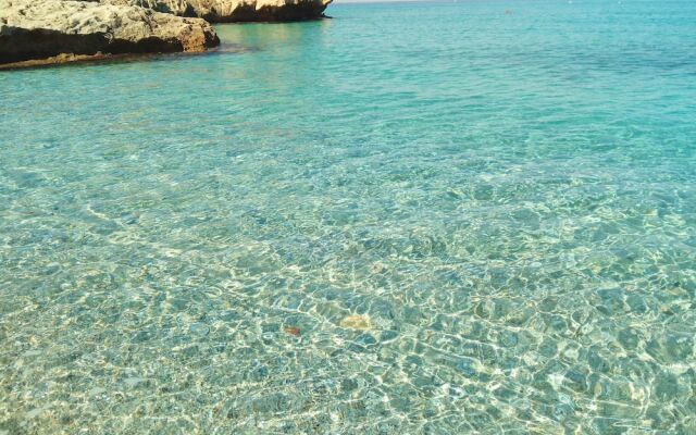 Pleasant Holiday Home in Tropea with Sea Beach Nearby