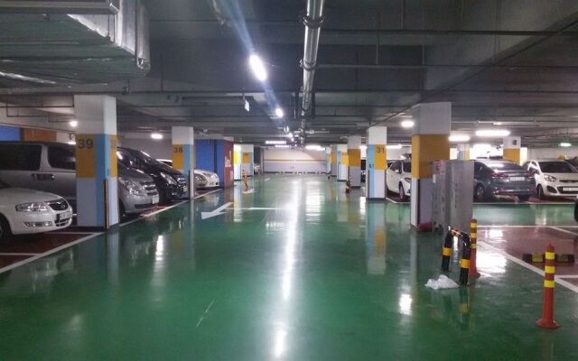 Capsule Hotel Goodstayinn