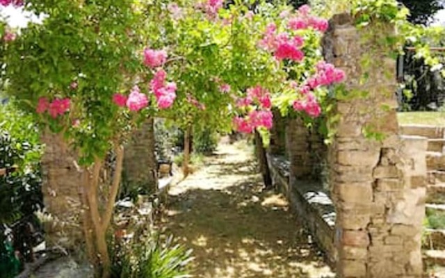 Apartment With one Bedroom in Finocchito, With Wifi