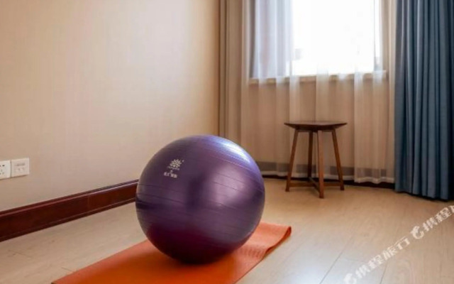 Xinyi Hotel Hangzhou