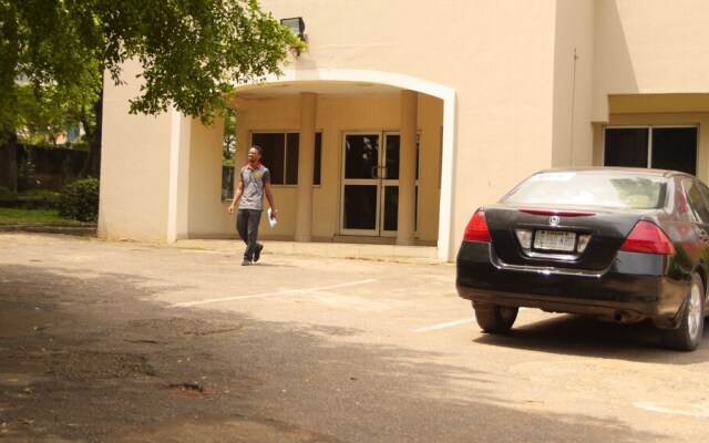 The Grant Suites Hotel