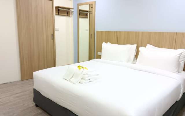 Beyond 21 Hotel