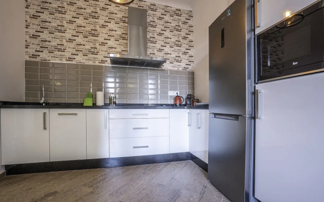 Santa Barbara Guesthouse