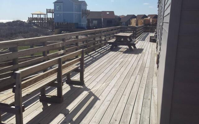 Seaview Pier and Motel