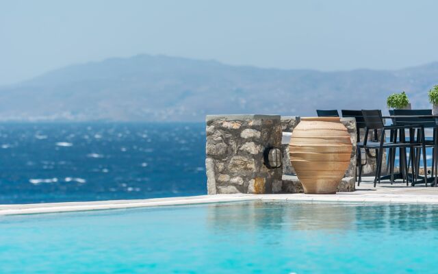 Capo Di Mykonos Resort