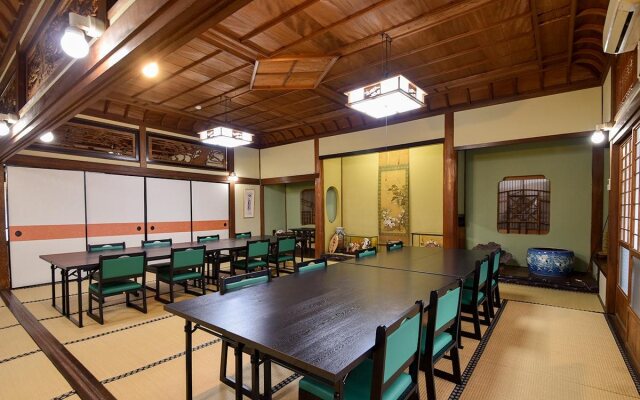 HInaguonsen Yanagiya Ryokan